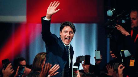 So sieht Erleichterung aus: Justin Trudeau hatte mit reichlich Problemen während des Wahlkampfs zu tun – am Ende schnitt er besser ab als gedacht. 