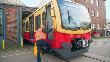 Nicht nur die schwarze Farbe ist neu - sondern die ganze Tür.