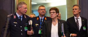 Die deutsche Verteidigungsministerin Annegret Kramp-Karrenbauer beim Treffen der Verteidigungsminister der NATO-Mitgliedsstaaten. 