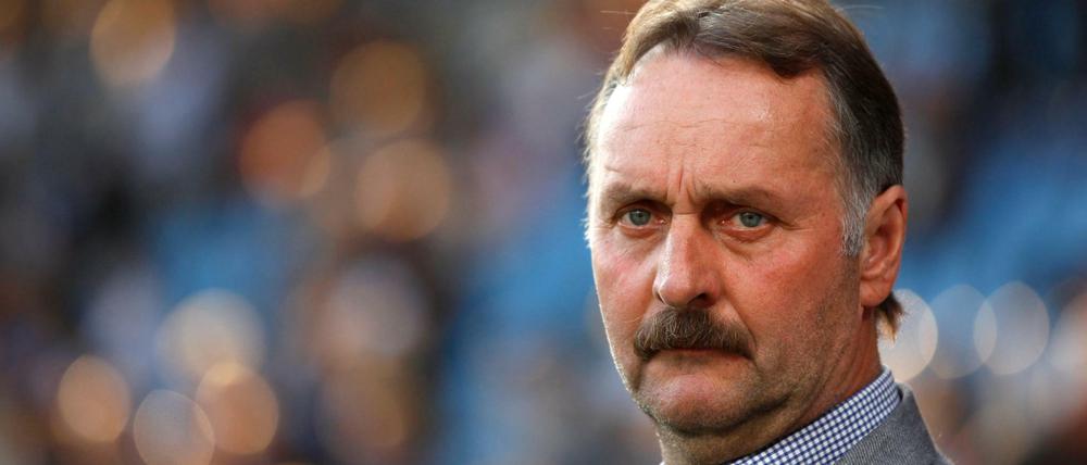 Peter Neururer, 64, ist eine Trainer-Legende und hat zu Wattenscheid eine besondere Beziehung.
