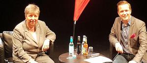 Am Dienstag im Theater an der Parkaue: Senatorin Katrin Lompscher und der Abgeordnete Sebastian Schlüsselburg (beide Linke). 