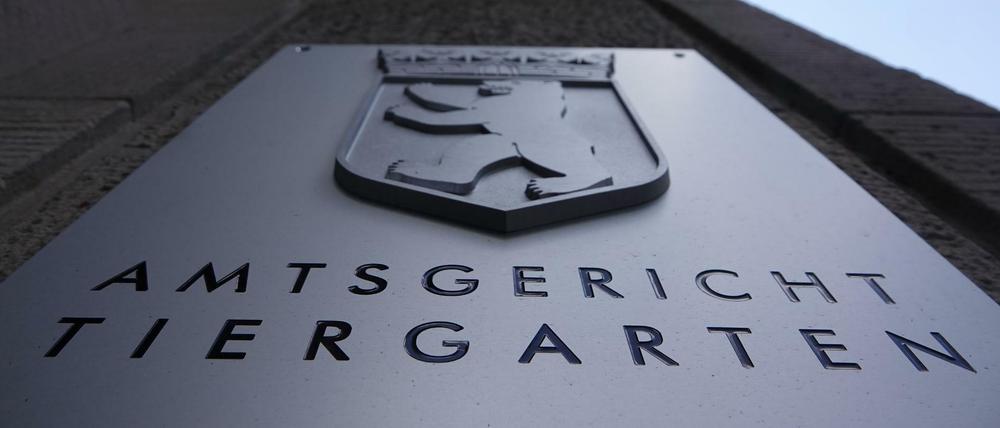 Der Prozess wird im Amtsgericht Tiergarten verhandelt.