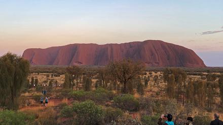 Der Uluru, früher bekannt als „Ayers Rock“