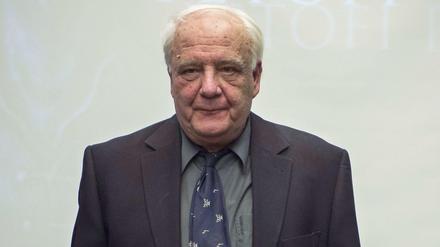 Dichtete und agitierte. Wladimir Bukowski.