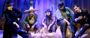 Die Herren Damen (von links) sind Andreja Schneider, Katharina Thalbach, Anna Fischer, Anna Mateur und Meret Becker