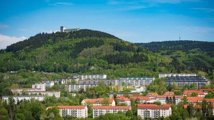Suhl Thüringer Wald, Blick von der Ottilienkapelle in die Stadt.