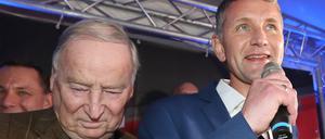 Der AfD-Spitzenkandidat in Thüringen, Björn Höcke (rechts), mit dem Parteichef Alexander Gauland in Erfurt.