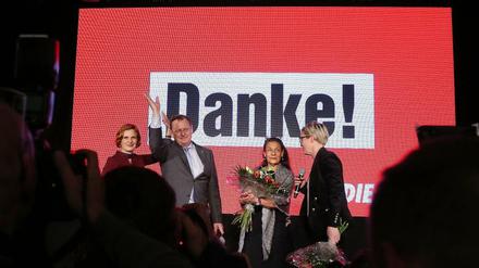Die Linke feiert ihren Wahlsieg.