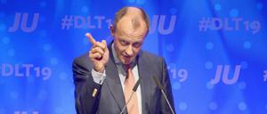 Friedrich Merz (CDU), Vizepräsident des Wirtschaftsrats, spricht beim Deutschlandtag der Jungen Union. 