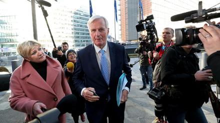 Michel Barnier, Beauftragter der EU-Kommission für die Brexit-Verhandlungen, am Montag auf dem Weg zur Frist-Verlängerung.