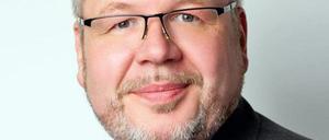 Joe Weingarten ist SPD-Politiker aus Rheinland-Pfalz und Abteilungsleiter im rheinland-pfälzischen Wirtschaftsministerium. Nun ist er Nachfolger von Andrea Nahles im Bundestag.