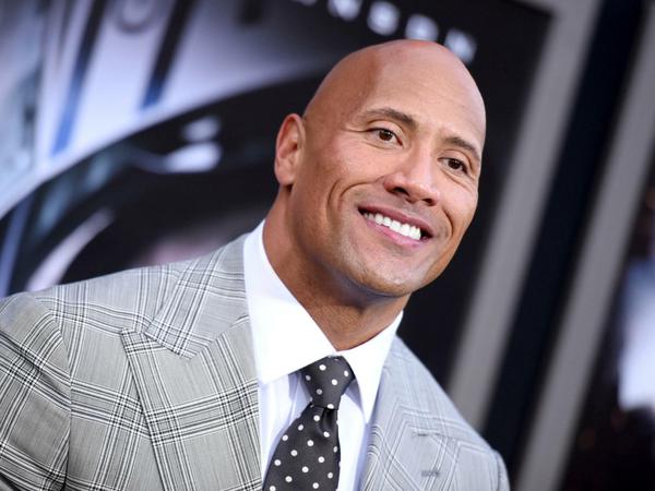 Dwayne Johnson ist der am besten bezahlte Schauspieler Hollywoods, aber nicht erste Wahl für Emmerich.