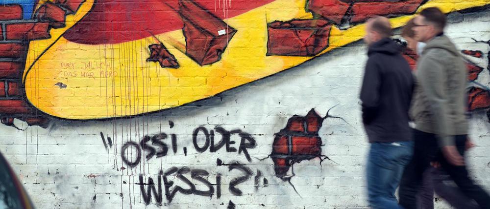 „Ossi oder Wessi?. Kevin P. Hoffmann findet: Die alten „Ost-West-Klischees“ funktionieren nicht mehr.