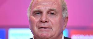 Logisch! Uli Hoeneß bleibt den Bayern auch nach seinem Rückzug verbunden.