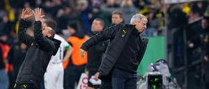 Autsch. Lucien Favre tat sich beim Jubeln weh.