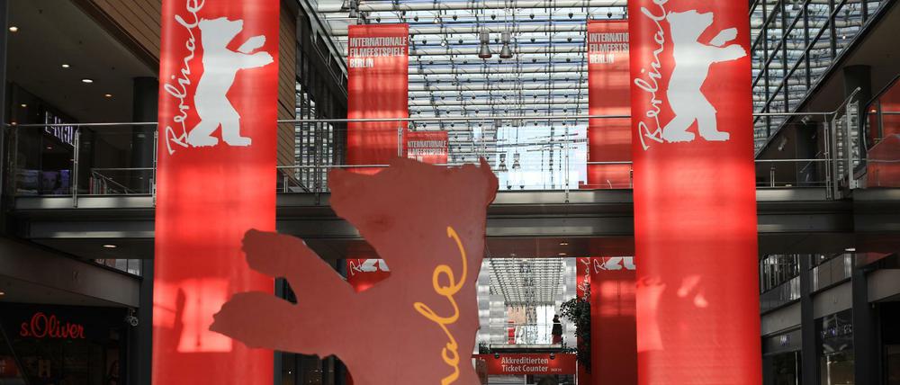 Die Organisatoren der Berlinale 2020 stehen vor einigen Problemen: Unter anderem brechen womöglich acht Kinosäle weg.