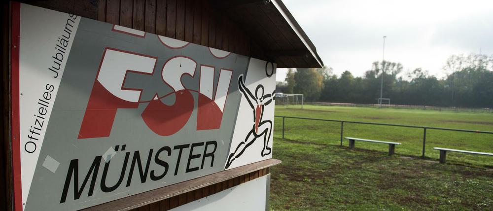 Tatort. Auf diesem Sportplatz wurde der Schiedsrichter niedergeschlagen.