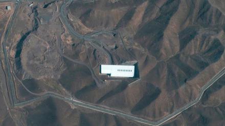 Ein Satellitenbild der iranischen Atomanlage Fordo