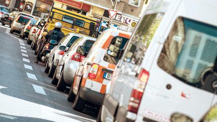 Statistiken gibt es keine. Fast jeder kann aber Geschichten über aggressives Verhalten im Verkehr erzählen.