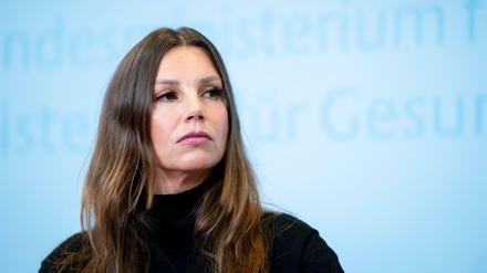 Teresa Enke, Vorsitzende der Robert Enke Stiftung, stellt eine Aufklärungskampagne über Depressionen vor.