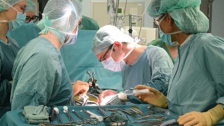 Organspenden sind oft lebensrettend: Nieren-Transplantation im Uni-Klinikum Leipzig 