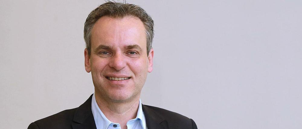 Frank Überall wurde auf dem Verbandstag des DJV mit 84,3 Prozent der Stimmen als Vorsitzender wiedergewählt. 