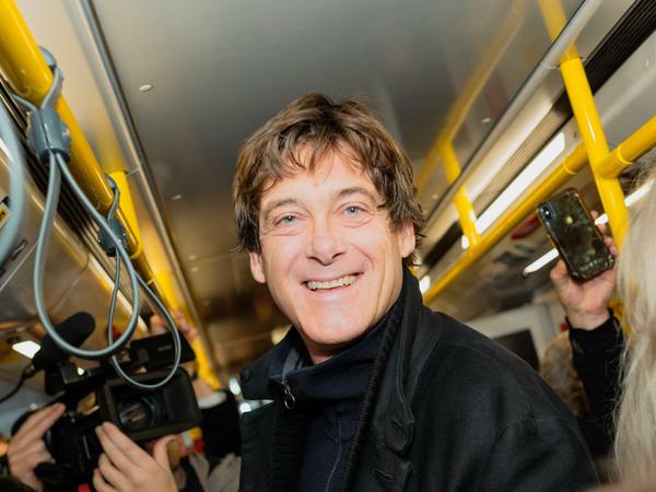 Tagesspiegel Chefredakteur Lorenz Maroldt in der rollenden Redaktion von Tagesspiegel und Berliner Zeitung