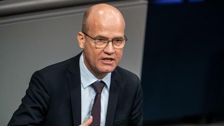 Ralph Brinkhaus, Fraktionsvorsitzender der CDU/CSU Fraktion im Bundestag, pocht auf den Koalitionsvertrag.