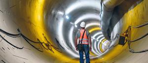 Unterwelten. Hier wird ein Tunnel für die Berliner U-Bahnlinie 5 ausgebaut. 