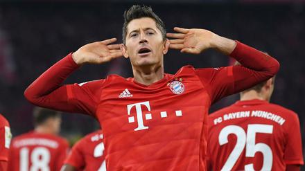 Hört, hört. Nach dem Doppelpack von Robert Lewandowski sangen die Bayern-Fans "Oh, wie ist das schön!" 