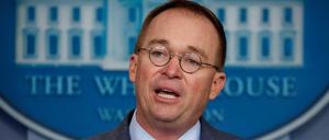 In der Affäre um möglichen Amtsmissbrauch durch US-Präsident Trump gerät auch dessen geschäftsführender Stabschef Mick Mulvaney zunehmend in den Fokus. 