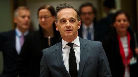 Heiko Maas trifft im Europa-Gebäude zu einem Treffen der europäischen Außenminister ein. 