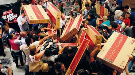 Der Black Friday dominiert in anderen Ländern wie hier in Brasilien den stationären Handel. In Deutschland läuft der meiste Umsatz online.