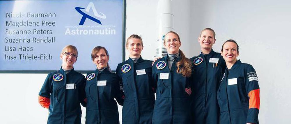 Von den Finalistinnen 2017 sind noch zwei im Rennen um den Flug ins All: Suzanna Randall (Zweite von links) und Insa Thiele-Eich (ganz links).