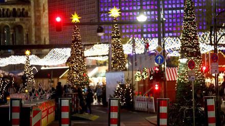 Vergangenes Jahr gab es strenge Sicherheitsmaßnahmen am Weihnachtsmarkt.