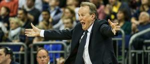 Aufgescheucht: Vor Alba Berlin und Trainer Aito Garcia Reneses liegen wichtige Spiele.