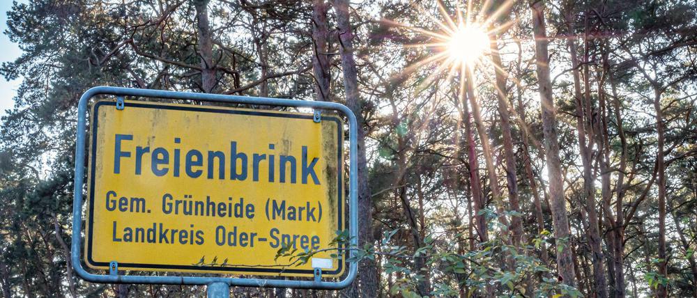 Schon im Frühjahr soll mit dem Bau der Gigafactory von Tesla im Ortsteil Freienbrink begonnen werden.