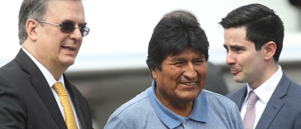 Morales sagte bei der Ankunft in Mexiko: „Ich bin noch am Leben, der Kampf geht weiter.