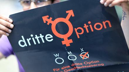 Männlich, weiblich, divers: Seit Anfang des Jahres gibt es eine dritte Geschlechtsoption.