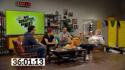Halbzeit beim Dauertalk-Weltrekordversuch: Um 5 Uhr 30 morgens waren die ersten 36 Stunden geschafft.