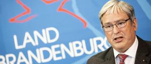 Jörg Steinbach (SPD) über den Deal mit Tesla und Elon Musk.