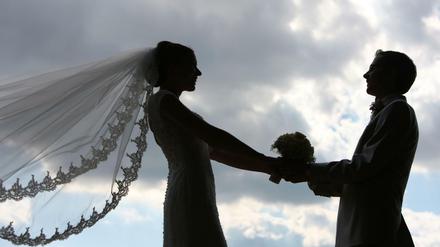 Heiraten - für viele der schönste Tag im Leben. Nicht ganz so beliebt - die Scheidung. 