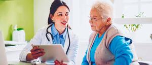 Vertrauensverhältnis. Auch Ärzte speichern immer mehr Daten über ihre Patienten – doch viele schützen ihre Systeme nicht ausreichend vor Hackern. 
