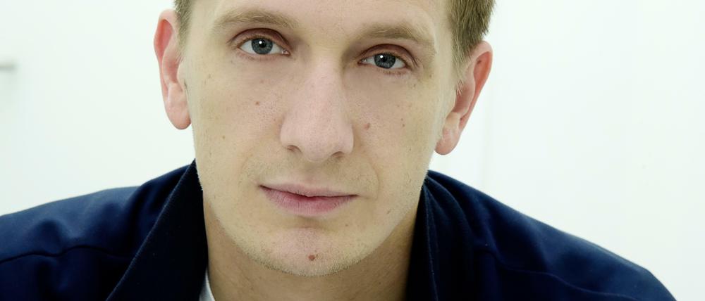 Kein Schwein könne sich ernsthaft Rechtsrock anhören, sagt Felix Kummer.