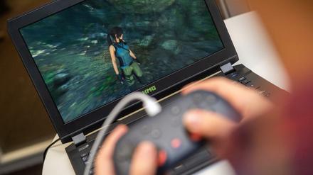 Weil die Spiele übers Internet laufen, so das Versprechen, brauche man lediglich eine gute Internetverbindung.