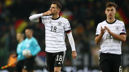 Sieht Luft nach oben. Leon Goretzka (l.) brachte das DFB-Team auf die Siegerstraße.