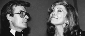 Der Fotograf Terry O'Neill mit der Schauspielerin Faye Dunaway, 1985. Die beiden waren vier Jahre miteinander verheiratet. 