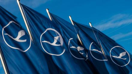 Lufthansa und Ufo machen sich gegenseitig für die Probleme verantwortlich.