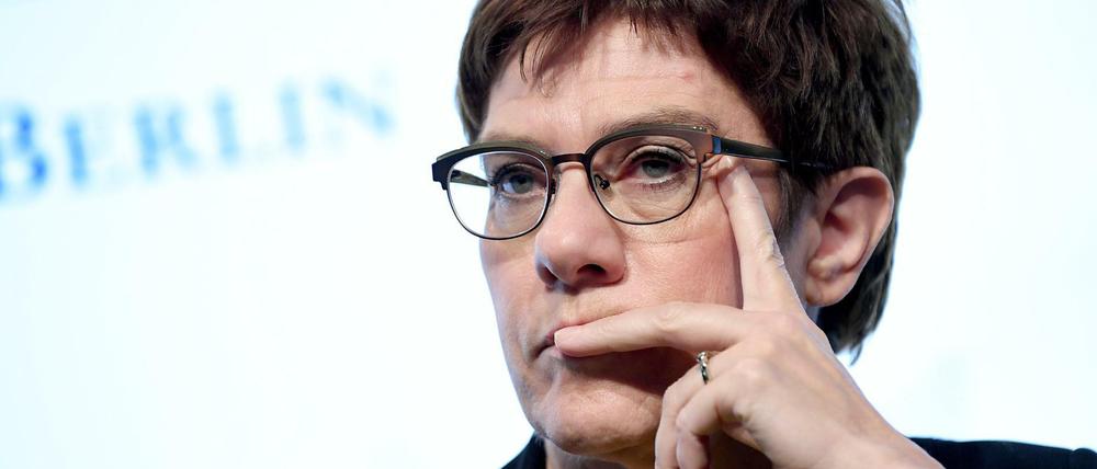 Hat es nicht leicht: Annegret Kramp-Karrenbauer (CDU)