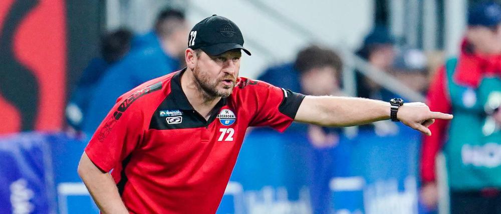 Steffen Baumgart stieg mit Paderborn im Sommer in die Bundesliga auf.